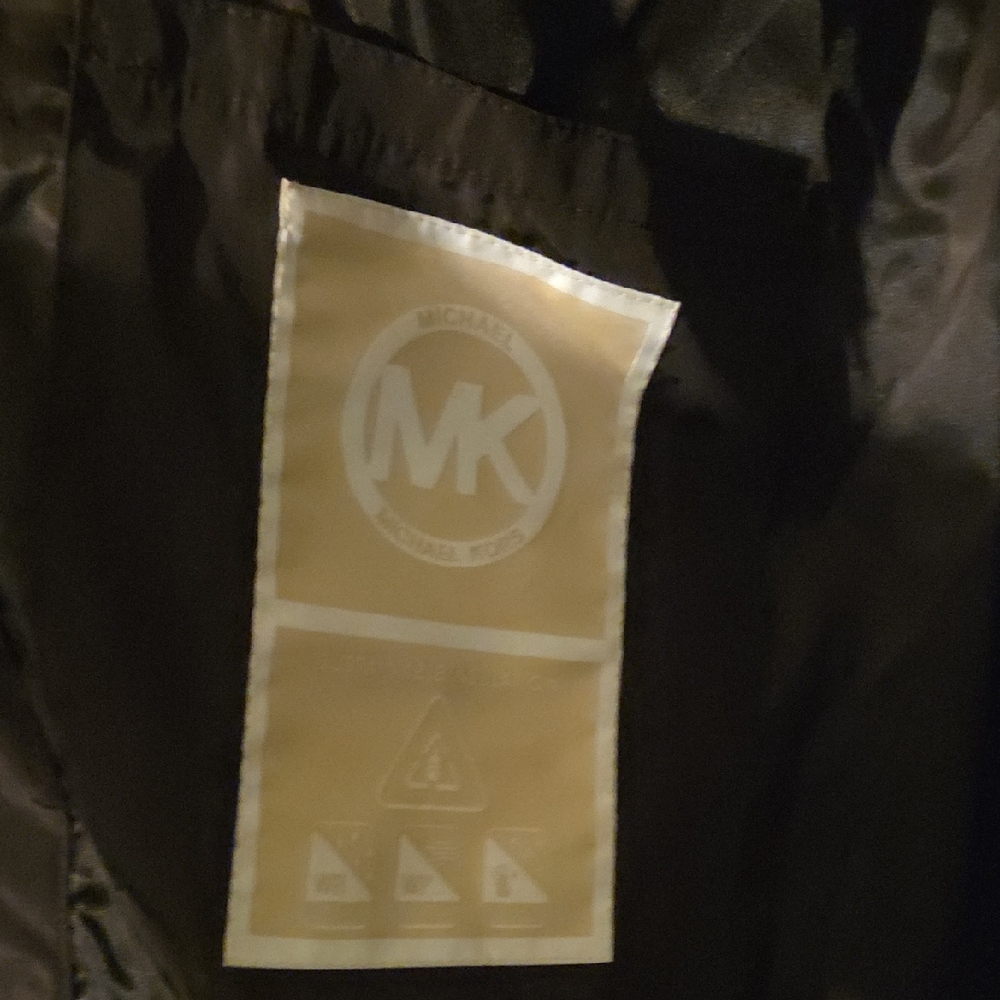 Michael Kors Chocolate Puffer Jacket with Faux Fur Trim - Picture 4 of 5